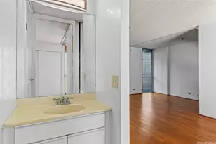 1226 Alexander St, Honolulu, HI 96826 - Photo 14