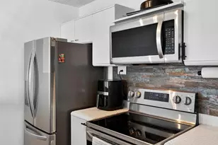 60 N Beretania St, Honolulu, HI 96817 - Photo 8