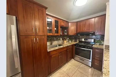 2465 Kuhio Avenue #304, Honolulu, HI 96815 - Photo 1