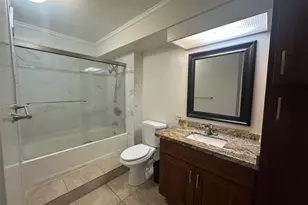 2465 Kuhio Ave, Honolulu, HI 96815 - Photo 16
