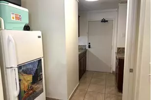 2465 Kuhio Ave, Honolulu, HI 96815 - Photo 16