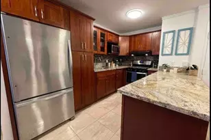 2465 Kuhio Ave, Honolulu, HI 96815 - Photo 2