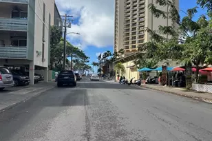 2465 Kuhio Ave, Honolulu, HI 96815 - Photo 24