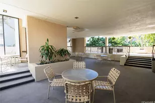 2215 Aloha Dr, Honolulu, HI 96815 - Photo 22