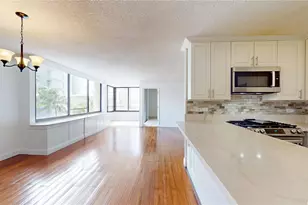 2215 Aloha Dr, Honolulu, HI 96815 - Photo 8