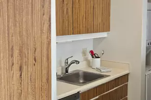 1778 Ala Moana Blvd, Honolulu, HI 96815 - Photo 8