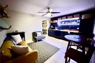 236 Liliuokalani Ave, Honolulu, HI 96815 - Photo 1