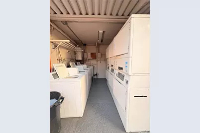 236 Liliuokalani Avenue #304, Honolulu, HI 96815 - Photo 10