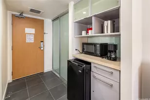 410 Atkinson Dr, Honolulu, HI 96814 - Photo 4