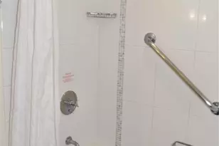 410 Atkinson Dr, Honolulu, HI 96814 - Photo 16