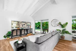 638 Keolu Dr, Kailua, HI 96734 - Photo 2