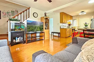 98-1395 Hinu Pl, Pearl City, HI 96782 - Photo 2