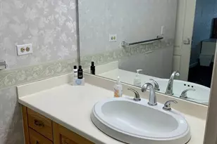 2240 Kuhio Ave, Honolulu, HI 96815 - Photo 8