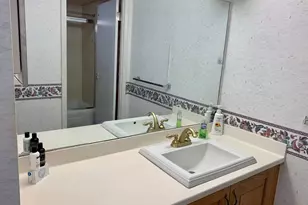 2240 Kuhio Ave, Honolulu, HI 96815 - Photo 10