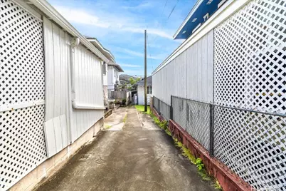 1309 A Konia Street, Honolulu, HI 96817 - Photo 24