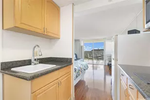 445 Seaside Ave, Honolulu, HI 96815 - Photo 6