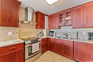 1910 Ala Moana Blvd, Honolulu, HI 96815 - Photo 12