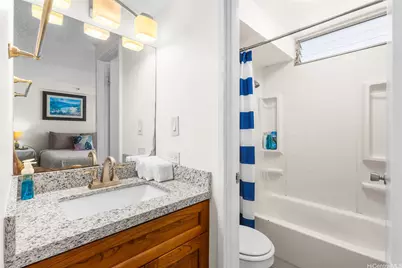 2463 Kuhio Avenue #1010, Honolulu, HI 96815 - Photo 14