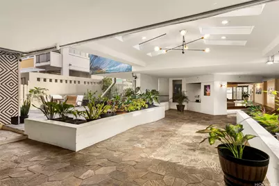 2463 Kuhio Avenue #1010, Honolulu, HI 96815 - Photo 18