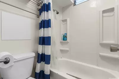 2463 Kuhio Avenue #1010, Honolulu, HI 96815 - Photo 8