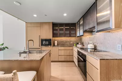 1000 Auahi Street #4002, Honolulu, HI 96814 - Photo 8