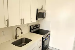 2092 Kuhio Ave, Honolulu, HI 96815 - Photo 2