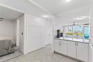 1676 Ala Moana Blvd, Honolulu, HI 96815 - Photo 8