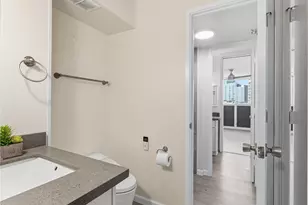 1676 Ala Moana Blvd, Honolulu, HI 96815 - Photo 16