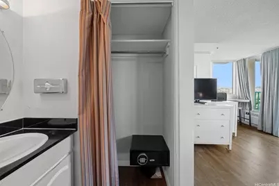 444 Kanekapolei Street #810, Honolulu, HI 96815 - Photo 18