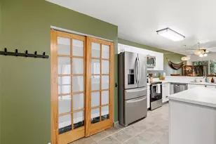 94-752 Lumiauau St, Waipahu, HI 96797 - Photo 6