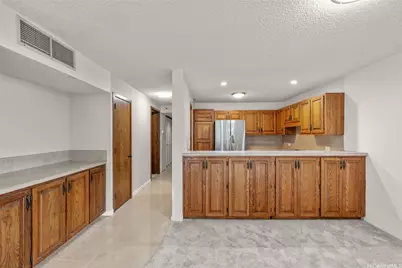 555 Hahaione Street #3E, Honolulu, HI 96825 - Photo 6