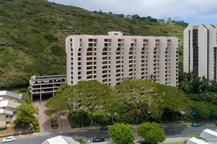 555 Hahaione St, Honolulu, HI 96825 - Photo 22