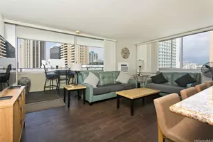 2500 Kalakaua Ave, Honolulu, HI 96815 - Photo 2