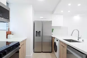 1716 Ke’eaumoku St, Honolulu, HI 96822 - Photo 8