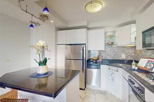 411 Hobron Ln, Honolulu, HI 96815 - Photo 6