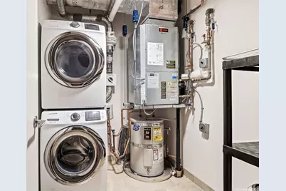 1001 Queen Street #1403, Honolulu, HI 96814 - Photo 16