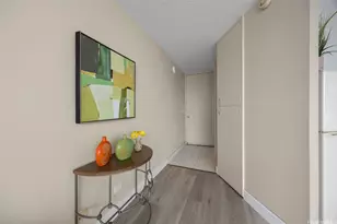 750 Amana St, Honolulu, HI 96814 - Photo 14