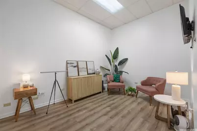 98-1247 Kaahumanu Street #106, Aiea, HI 96701 - Photo 4