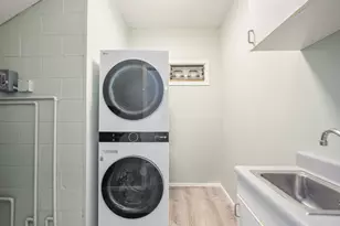 1392 Nanialii St, Kailua, HI 96734 - Photo 22