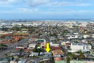 1723 Day Pl, Honolulu, HI 96819 - Photo 2