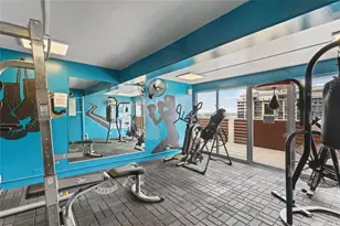 444 Nahua St, Honolulu, HI 96815 - Photo 18