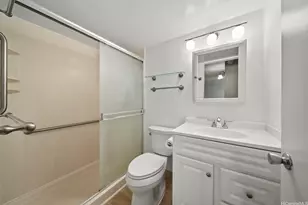 910 Ahana St, Honolulu, HI 96814 - Photo 12