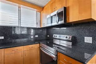 1676 Ala Moana Blvd, Honolulu, HI 96815 - Photo 12