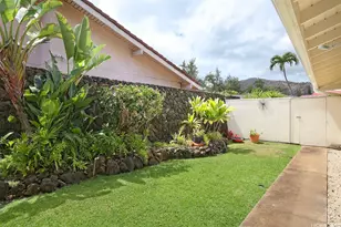 7821 Makaaoa Pl, Honolulu, HI 96825 - Photo 14