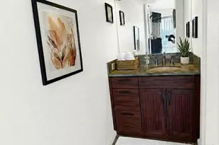 225 Queen St, Honolulu, HI 96813 - Photo 8