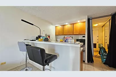 747 Amana Street #1617, Honolulu, HI 96814 - Photo 14