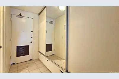 747 Amana Street #1617, Honolulu, HI 96814 - Photo 12