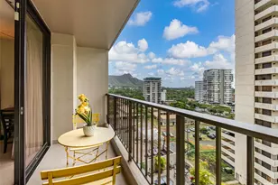 229 Paoakalani Ave, Honolulu, HI 96815 - Photo 2