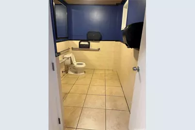 3040 Waialae Avenue #A1, Honolulu, HI 96816 - Photo 16