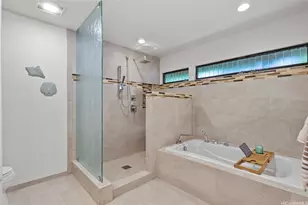 7832 Makaaoa Pl, Honolulu, HI 96825 - Photo 16